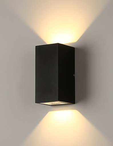 Outdoor Wall Light WL19015E